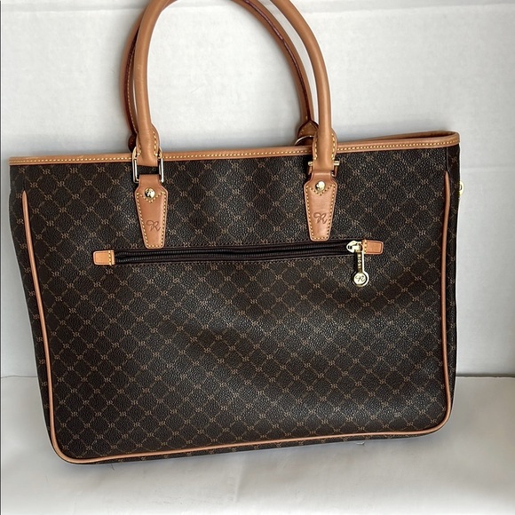 Rioni Elegant Brown and Tan Handbag - Picture 2 of 11